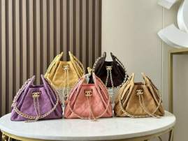 Picture of Chanel Handbags _SKUfw239879719fw